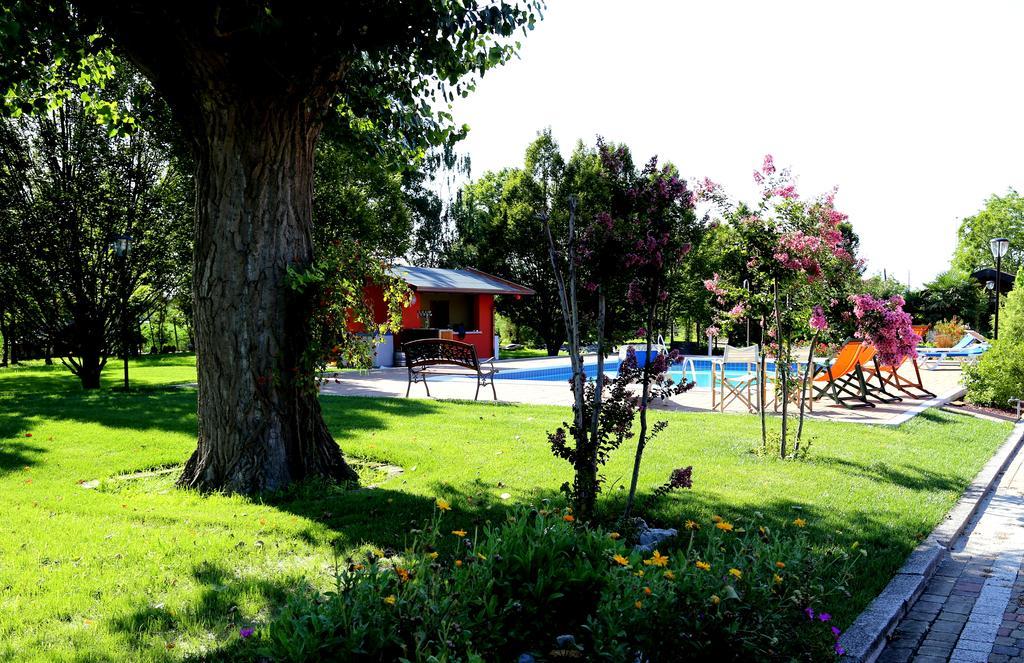 Isola Di Wight Bed & Breakfast San Michele al Tagliamento Eksteriør bilde